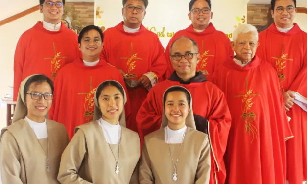 LỜI KHẤN TÔN GIÁO ĐẦU TIÊN